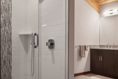 9977 Bathroom 2